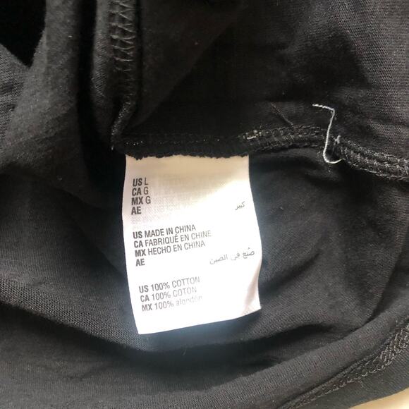 INC International Concepts Women'sT-Shirt Beaded V-Neck Short Sleeve Black Large - Picture 7 of 7